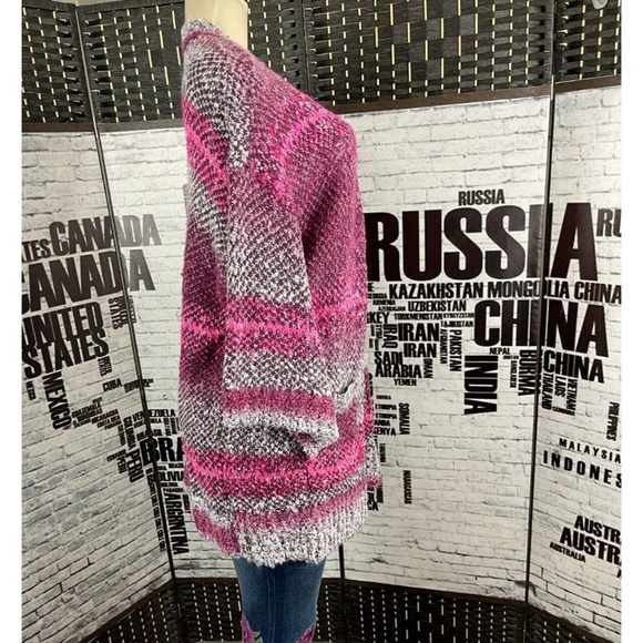 Torrid M/L Maroon-Pink Open Front Chain-Link Knit Pockets 3/4 Sleeve Cardigan - Picture 3 of 6